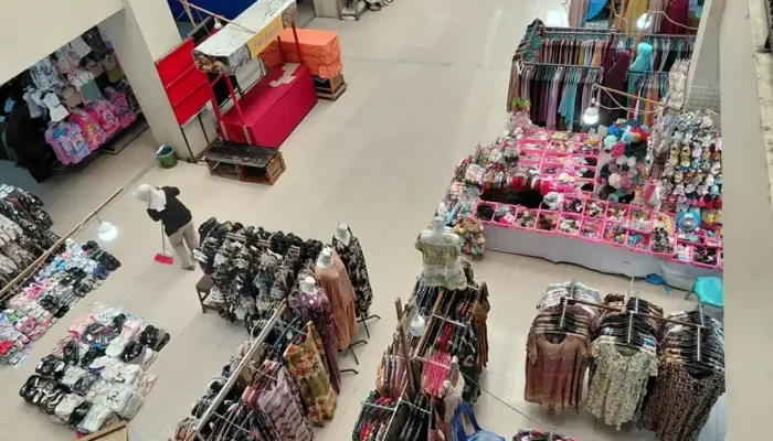 Pasar Raya Padang Fase VII Pacu Ekonomi Jelang Tahun Ajaran Baru