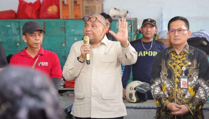 Wamenaker Mediasi Penyelesaian Sengketa PHK 133 Pekerja PT Amos Indah