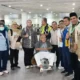 Setelah sempat menjalani perawatan di rumah sakit Arab Saudi dan tidak dapat pulang bersama kloter asalnya, dua jemaah haji Debarkasi Padang akhirnya kembali menginjakkan kaki di Ranah Minang, Selasa (23/6/2026). Foto : Istimewa