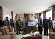 komitmen-berkelanjutan,-kai-divre-ii-sumbar-salurkan-hampir-rp300-juta-dana-tjsl-pada-semester-i-2026