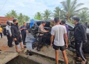 kecelakaan-di-sicincin,-sopir-travel-tewas-terjepit