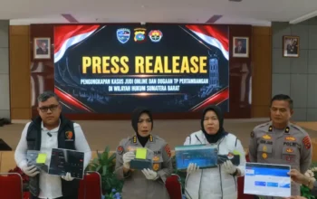 Polda Sumbar Ringkus 21 Tersangka Jaringan Judi Online di Padang