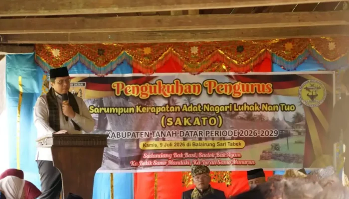 Perkuat Peran Adat, Pemkab Tanah Datar Kukuhkan Pengurus SAKATO Baru