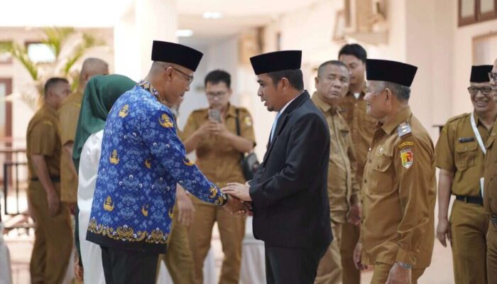 Wali Kota Solok Lantik Ricky Carnova Jadi Kepala Dinas Perdagangan dan UKM