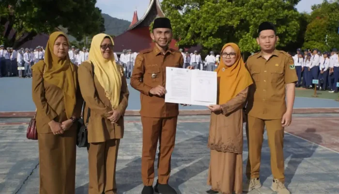 Wawako Padang Panjang Buka MPLS dan Serukan Persiapan Generasi Emas