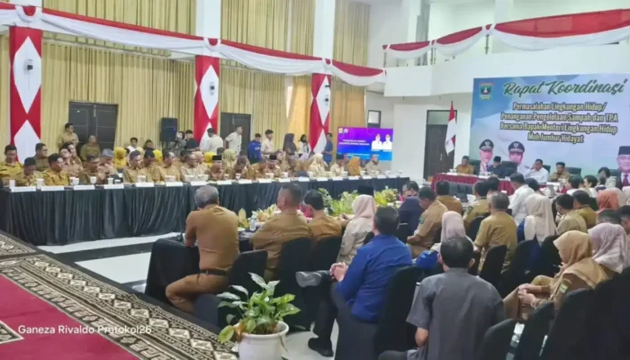 Pemkab Pessel Susun Sistem Pengolahan Sampah Modern Berkelanjutan