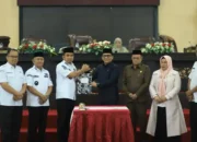 DPRD dan Pemko Solok Sahkan Ranperda Pertanggungjawaban APBD 2025