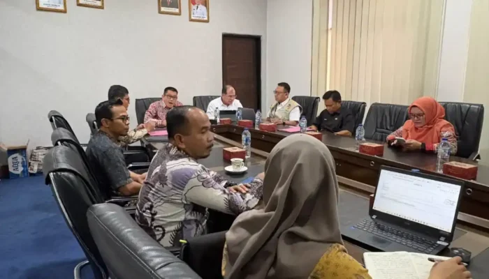 Kemenko PMK Percepat Rehabilitasi Fasilitas Pendidikan Pascabencana di Kabupaten Agam