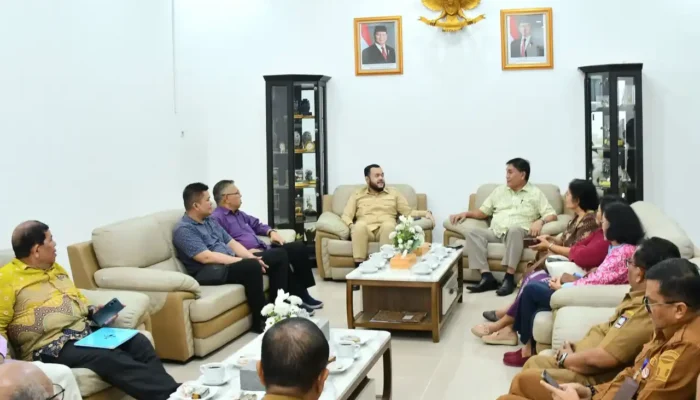 Wali Kota Padang Gandeng KMDT dan PGIW Perluas Program Inklusif Pendidikan