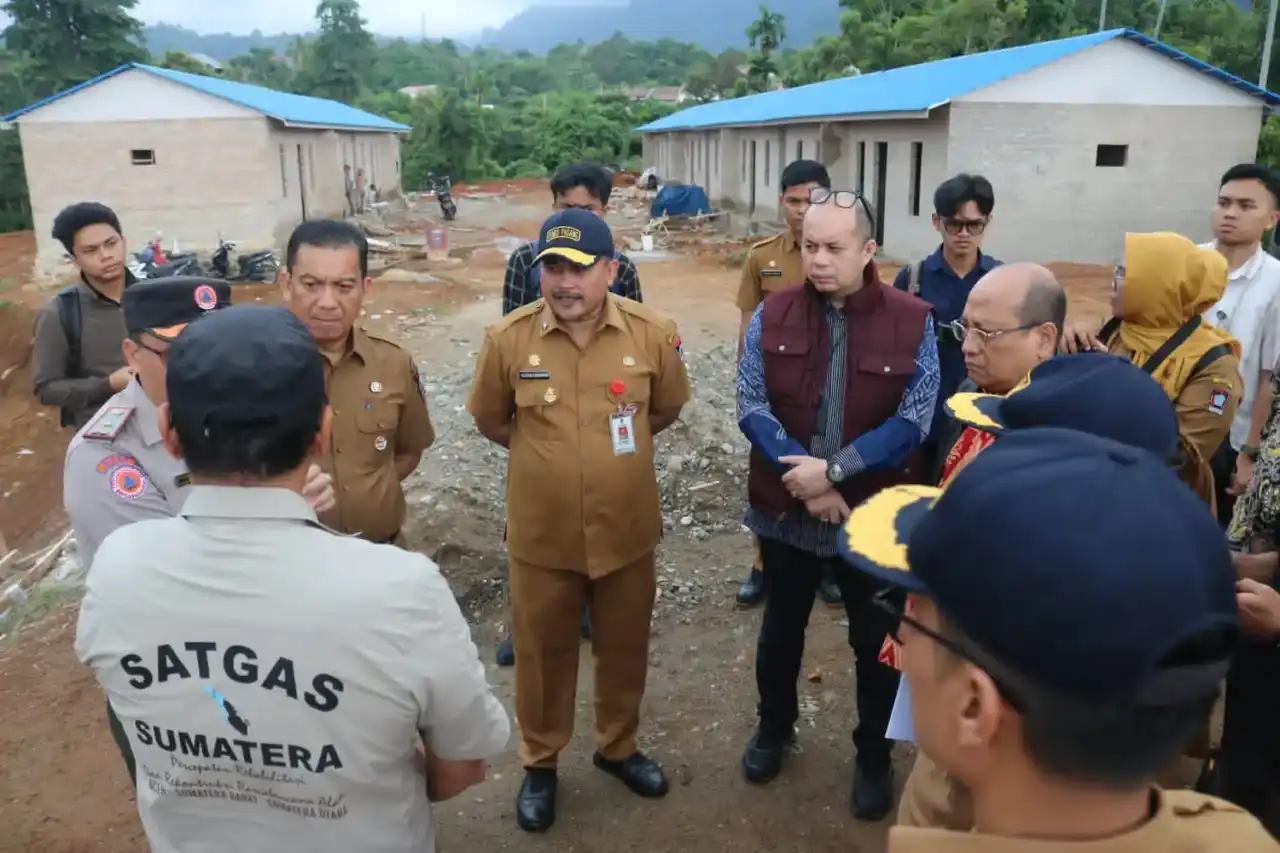 Kunjungan lapangan ini dihadiri langsung oleh Staf Khusus Menteri Dalam Negeri (Stafsus Mendagri) Bidang Politik dan Media Kastorius Sinaga, serta Sekretaris Direktorat Jenderal Bina Keuangan Daerah Kemendagri Horas Maurits Panjaitan.