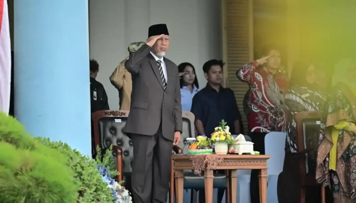 Gubernur Mahyeldi Ajak Polri Perkuat Kolaborasi Bangun Sumbar di HUT Bhayangkara 80