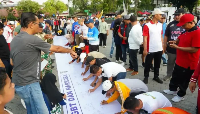 Pemkab Tanah Datar Deklarasi Tolak LGBT dan Narkoba