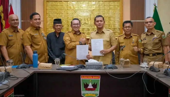 Pemkab Tanah Datar dan Solok Serahkan Sengketa Tapal Batas ke Mendagri