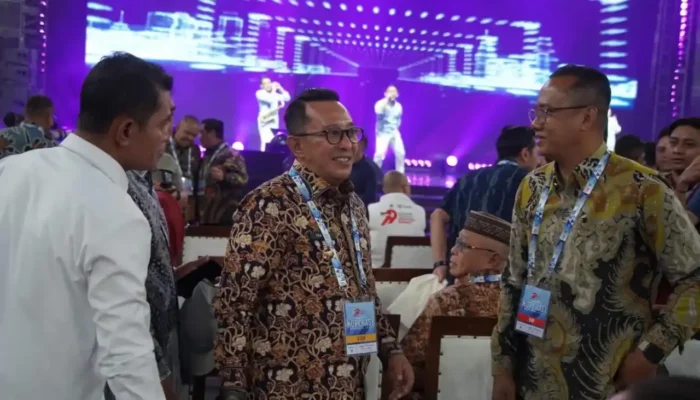Tingkatkan Ekonomi Kerakyatan, Bupati Eka Putra Hadiri Puncak Harkopnas Ke-79