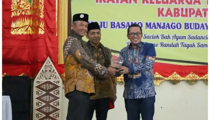 Bupati Eka Putra Ajak Perantau Berperan Strategis Bangun Tanah Datar
