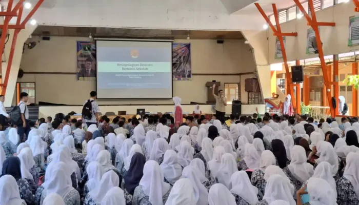 Perkuat Mitigasi, BPBD Padang Gelar Simulasi Penyelamatan di Sekolah