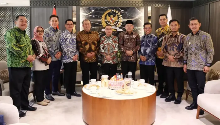 Bupati Solok Bersama Pengurus APKASI Bahas Penguatan Sinergi Dengan DPR RI