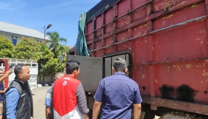 Polda Sumbar Sidak SPBU, Amankan Truk Modifikasi Penyalahguna BBM Bersubsidi