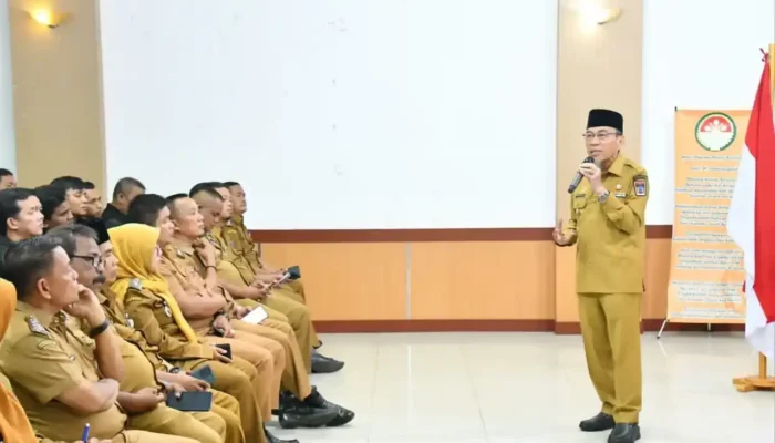 Wawako Padang Perkuat Keamanan Lingkungan via Pembekalan Personel Dubalang Kota