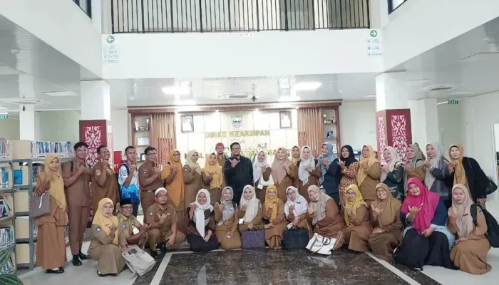 Pasaman Barat Tingkatkan Mutu Layanan via Sosialisasi Akreditasi Perpustakaan 2026