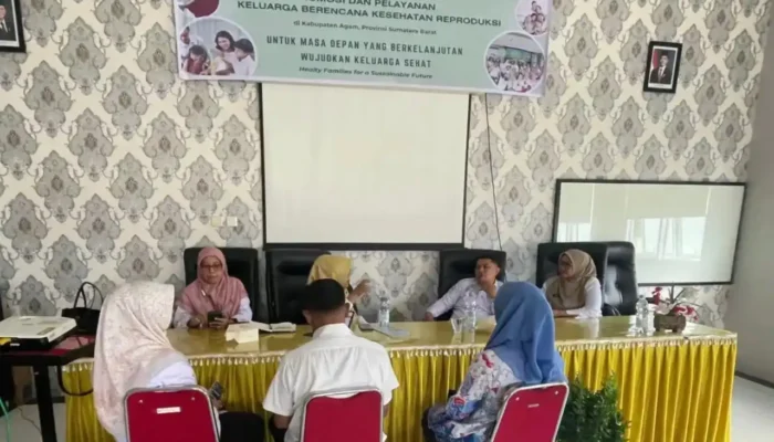 Pemkab Agam dan BKKBN Sumbar Perkuat Pelayanan KB di Lokasi Bencana