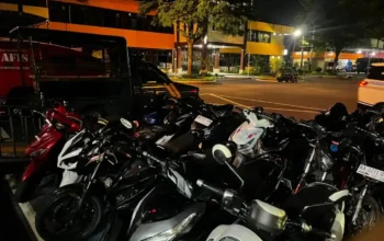 Polresta Padang Sita 18 Sepeda Motor Berknalpot Brong saat Patroli