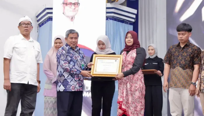 Kemnaker dan Indo-Rama Perkuat Kelompok Tenaga Kerja Mandiri di Purwakarta