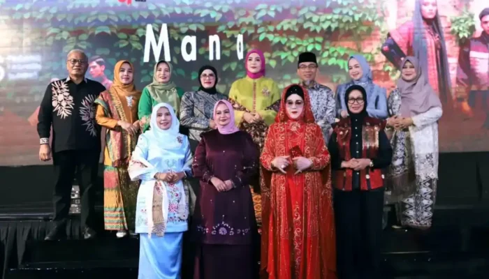 Padang Fashion Summit Dorong Busana Minangkabau Menembus Pasar Mode Internasional