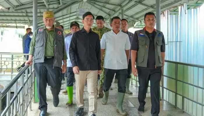 Dampingi Wapres Gibran, Gubernur dan Wagub Sumbar Pantau Kondisi Korban Banjir Solok