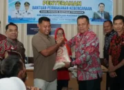 Banpres Disalurkan kepada 30 Warga Payakumbuh Terdampak Bencana dan Gagal Panen