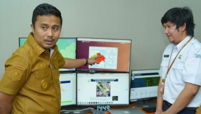 Pemprov Sumbar Bentuk Tim Terpadu Tanggulangi Dampak Kabut Asap Kiriman