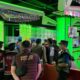 Petugas kepolisian saat melakukan razia narkoba di salah satu tempat hiburan malam di Kota Padang.
