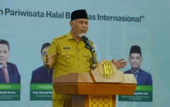 Gubernur Mahyeldi Dorong Pesantren Kembangkan Ekonomi Syariah dan Pariwisata Halal