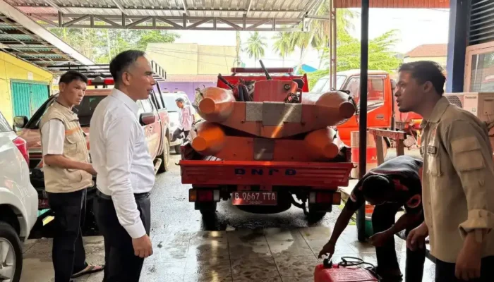 Antisipasi Cuaca Ekstrem, Sekda Dharmasraya Cek Kesiapan Peralatan BPBD
